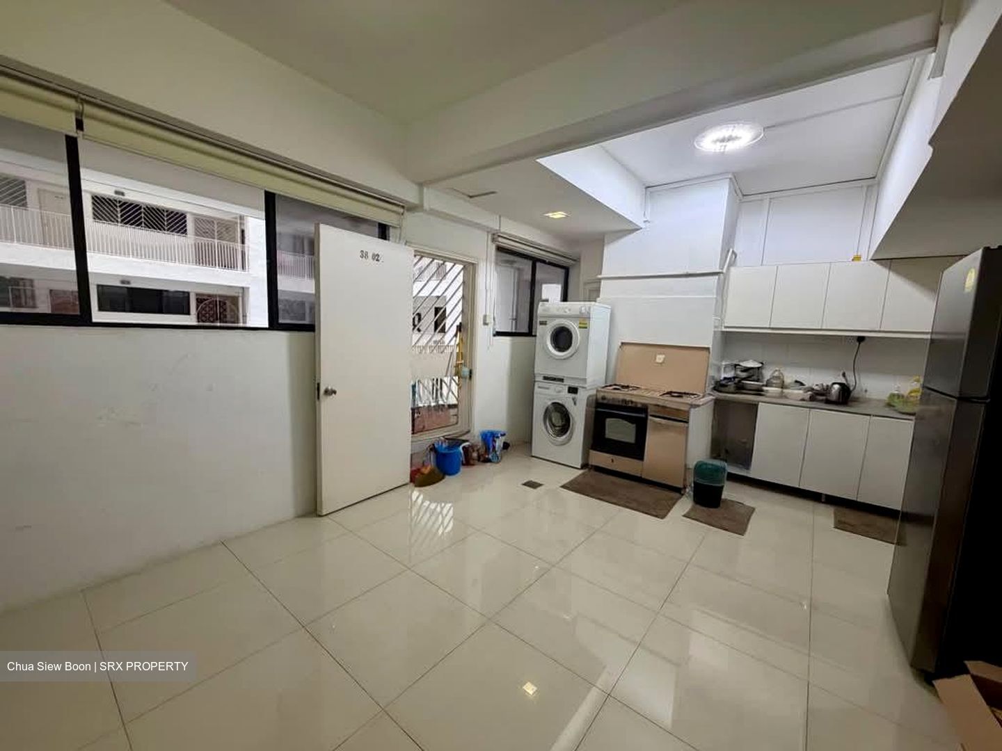 International Plaza (D2), Apartment #595062651